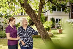 Home Instead Seniorenbetreuung – Ennepe-Ruhr-Kreis Hand in Hand Betreuungsdienst West GmbH